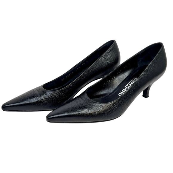 Salvatore Ferragamo Size 6.5 Giussy Black Calf Lizard Print Pumps 2 Inch Heel - Picture 1 of 15
